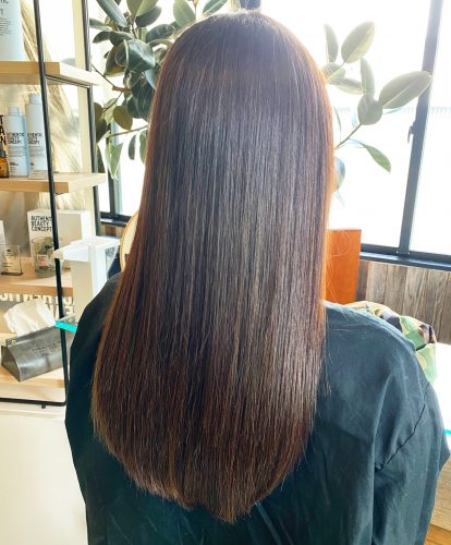 極上トリートメントでサラ艶の美しい髪の毛に 熊本市上通り並木坂の美容室 Behind The Curtain